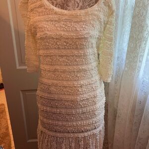 Elegant Cream Lace Dress
